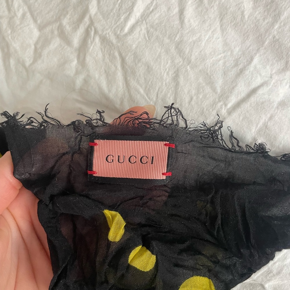 Gucci Black Silk Scarf with Yellow Graphic Motif - Picture 3 of 3